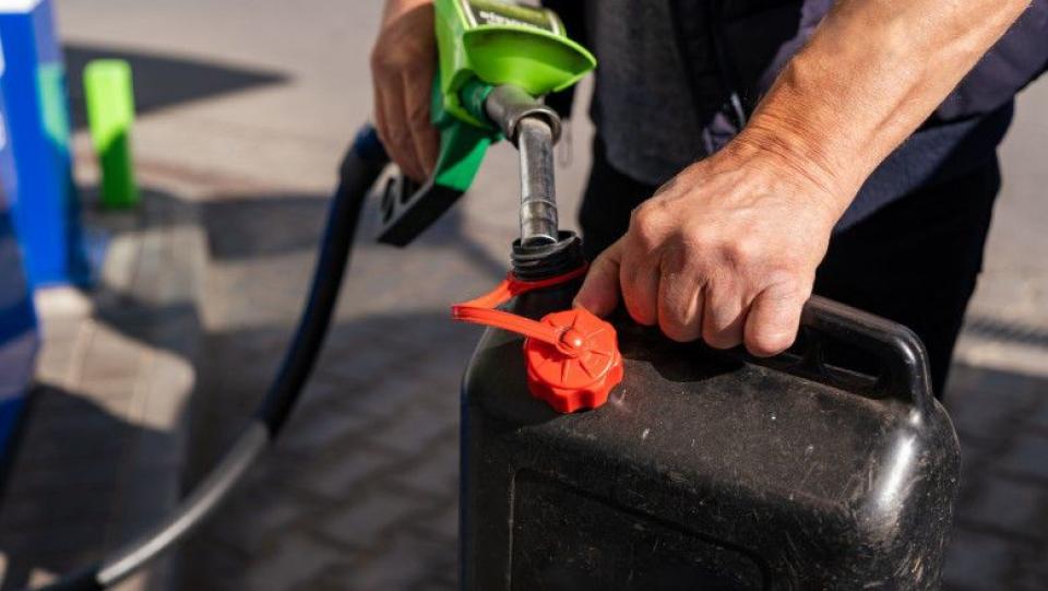 Motorina atinge cel mai mare preț din ultimii doi ani. Veaceslav Ioniță avertizează asupra impactului pentru agricultori