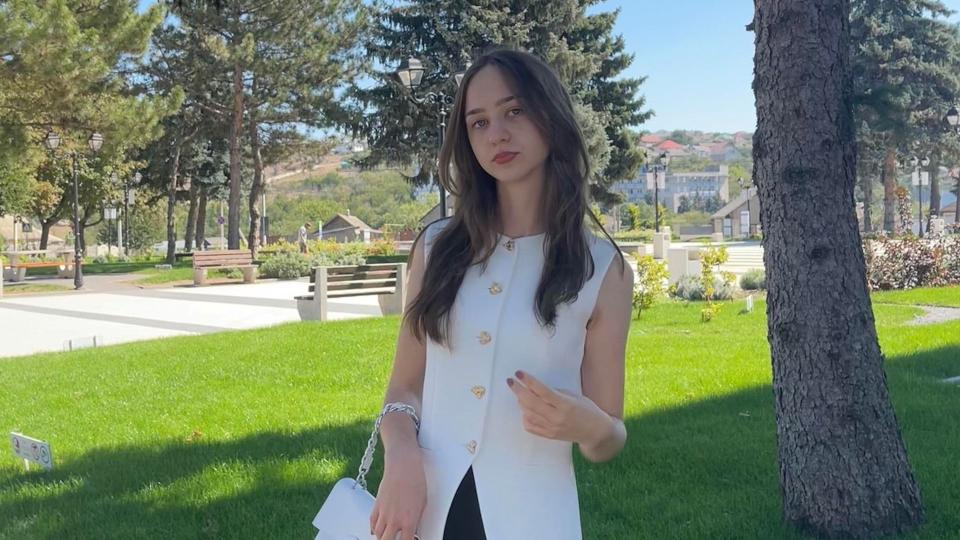 Elevă din Cahul, locul II la Olimpiada Republicană la Limba Franceză