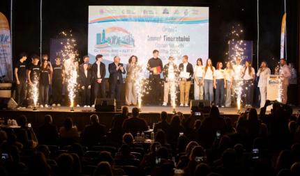 Tinerii, în prim-plan: Guvernul aprobă programul „Capitala Tineretului”