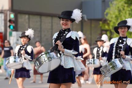 Concert „Unde inima mea bate”, organizat la Cahul de Majorette Show „Iuventa”