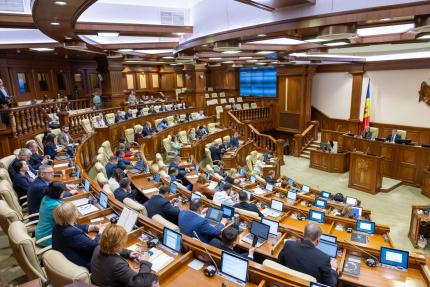 Republica Moldova se retrage din Tratatul privind Carta Energiei