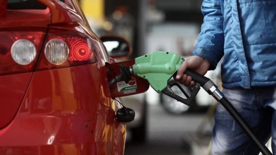 Importuri de carburanți în creștere: peste 2.500 de tone de motorină și 450 de tone de benzină aduse într-o zi
