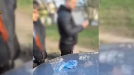 Doi tineri de 20 de ani din Bălți, arestați pentru 30 de zile pentru trafic de hașiș /VIDEO