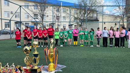 Clubul „Maksimum” Cahul câștigă Turneul Pascal de fotbal feminin organizat la Cahul