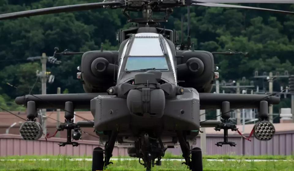 SUA au trimis elicoptere de atac AH-64E Apache în România