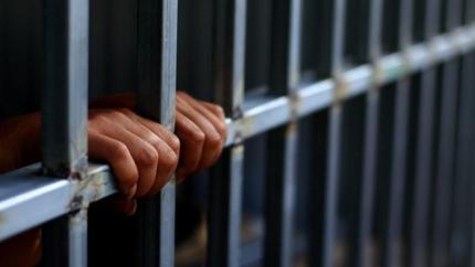 Мужчина из Кимишлия, убивший своего отца топором, проведёт в тюрьме 21 год