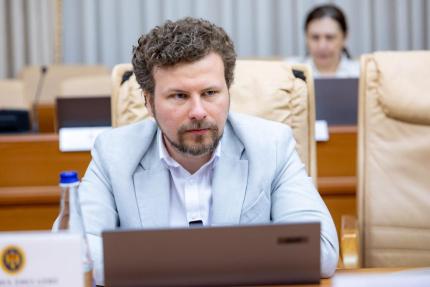 Guvernul simplifică recunoașterea actelor de studii și a calificărilor obținute în străinătate