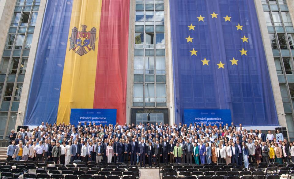 Circa 400 de primari din localitățile care au inițiat procesul de amalgamare voluntară s-au reunit la Guvern