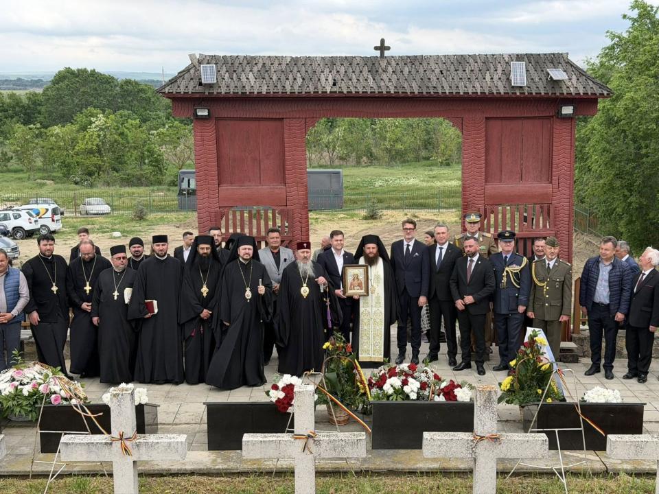 Eroii neamului, pomeniți cu evlavie la Mănăstirea Eroilor din Țiganca
