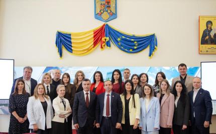 Angajații Primăriei Cahul, în vizită de lucru la Iași. Proiecte comune și perspective pentru fonduri europene