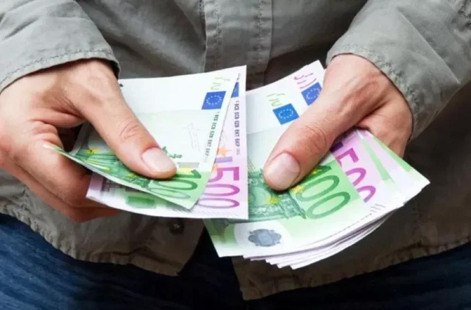 Moldovenii care muncesc în Canada sau Ucraina vor putea beneficia de pensii 
