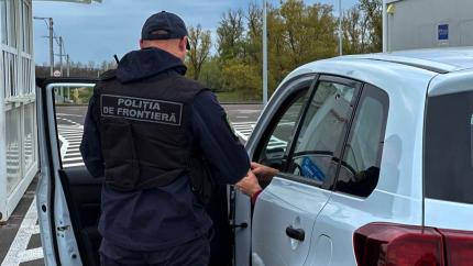 Controale intensificate la frontiera SUD: arme, acte false și persoane sancționate