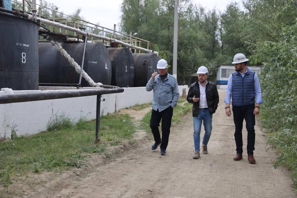 Cercetări geologice la zăcămintele petroliere din Văleni. Autoritățile analizează potențialul de extracție a petrolului în Republica Moldova