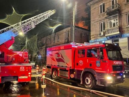 Incendiu într-un apartament din Chișinău. Focul ar fi fost provocat de artificii