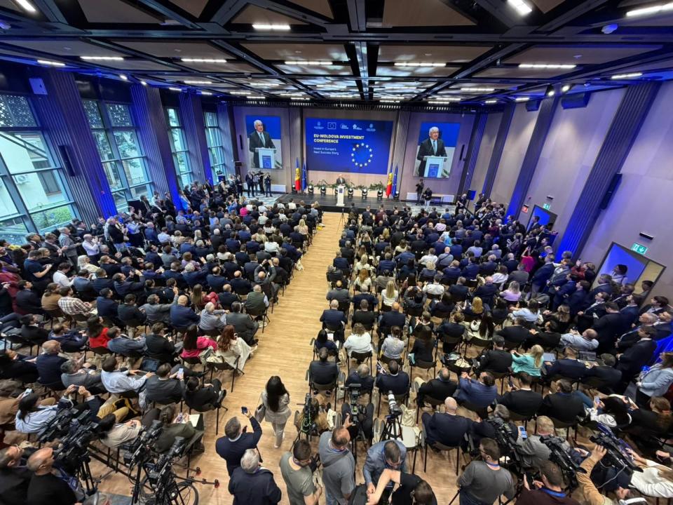 Peste 1 miliard de euro investiții pentru Moldova. Mesajul transmis la conferința Moldova – UE