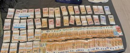 Doi cetățeni ucraineni, prinși în flagrant pentru escrocherie: prejudiciu de 550.000 de lei recuperat integral