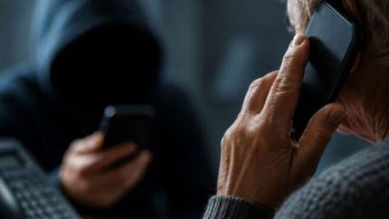 Aproape 900 de mii de lei pierduți în urma escrocheriilor telefonice: Poliția avertizează cetățenii