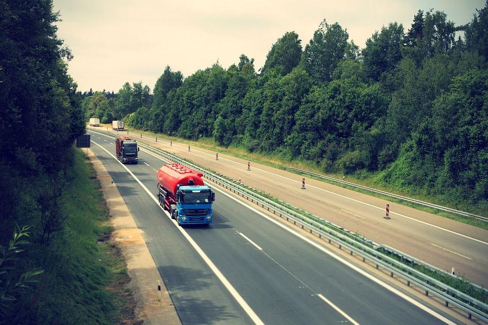     Canicula impune restricții pentru camioane: Poliția lansează un avertisment șoferilor