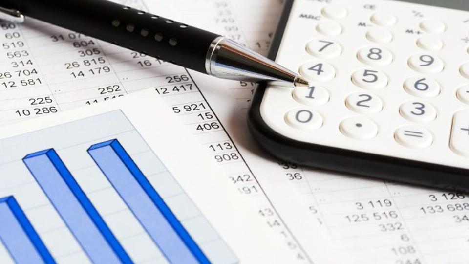 ANALIZĂ: Politica bugetar-fiscală trebuie să fie flexibilă și să protejeze economia, sănătatea și familiile