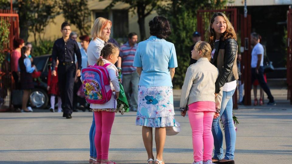 Elevii nu vor putea fi discriminați în funcție de contribuțiile părinților. Noi reguli aprobate de MEC