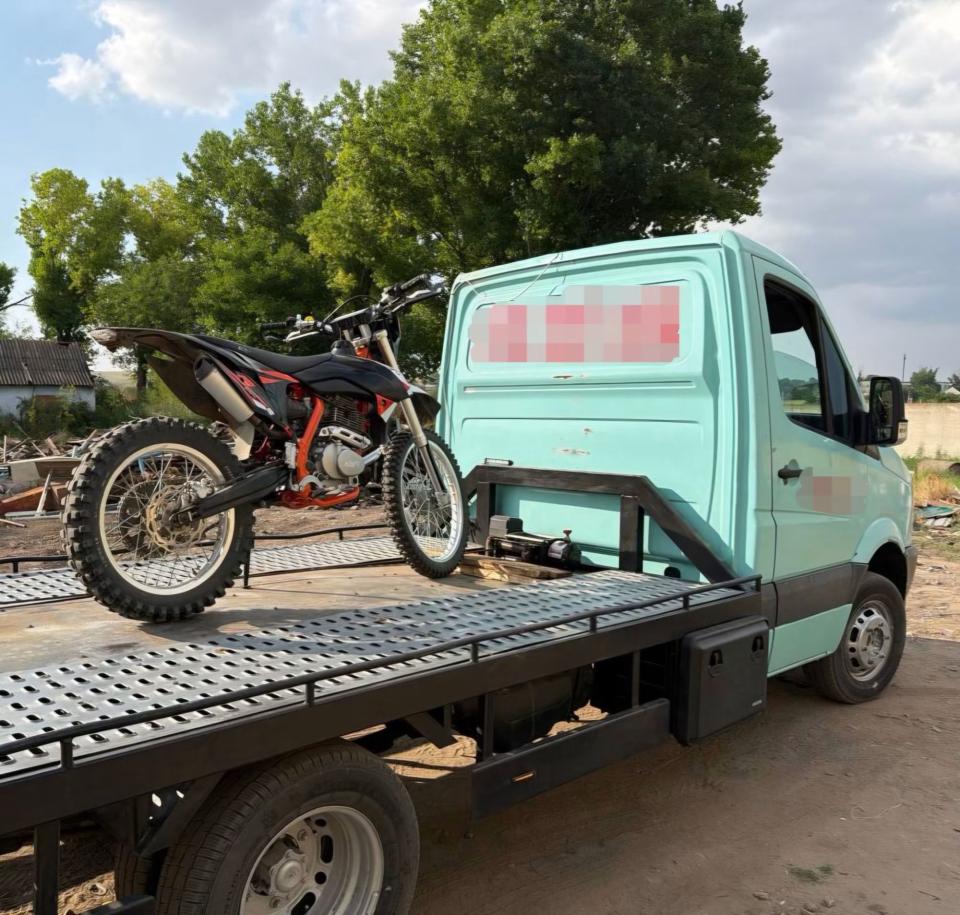 Poliția din Cahul a ridicat o motocicletă condusă de un adolescent de 16 ani fără permis și fără echipament de protecție