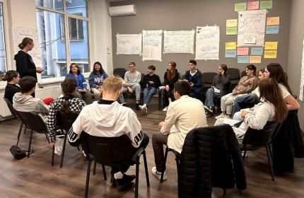 Elevii din Republica Moldova pot obține burse integrale pentru studii în Cipru și Italia. Cine poate aplica