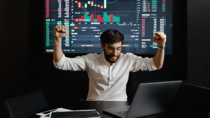 O nouă lege pentru investiții: facilități pentru proiecte de peste 25 și 50 de milioane de euro
