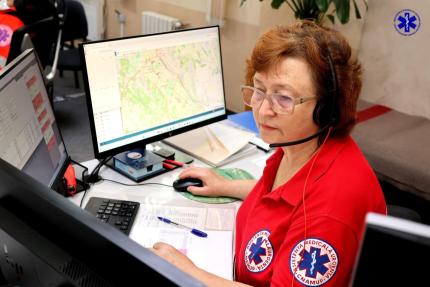 Peste 15.000 de solicitări la Ambulanță într-o săptămână. 104 accidente rutiere și sute de cazuri cardiovasculare