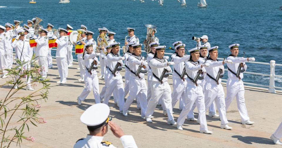 Ziua Marinei 2026 la Galați: Paradă navală și exerciții militare spectaculoase pe faleza Dunării