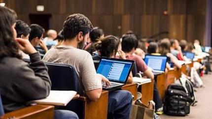 Studenții din Republica Moldova vor putea urma un master european în Afaceri Europene din 2027