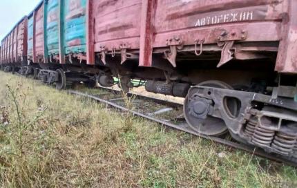 Cinci vagoane ale unui tren de marfă au deraiat pe sectorul Cahul–Prut 2