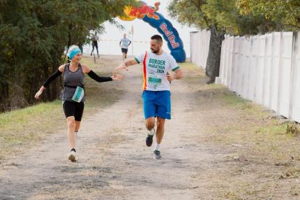 BORDER MARATHON 2026: sute de participanți au alergat pe traseele din zona sud de frontieră