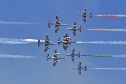 Record la BIAS 2026: 450.000 de oameni au urmărit spectacolul aviatic de la București