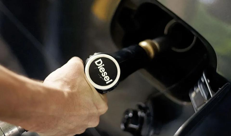 Preț record la motorină: litrul a depășit pragul de 36 de lei