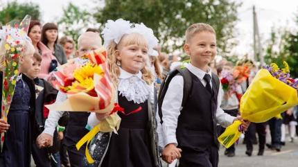 Peste 334.000 de elevi încep noul an de studii în instituțiile de învățământ general din Republica Moldova