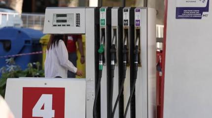 Prețul motorinei trece de 33 de lei pe litru. Carburanții continuă să se scumpească