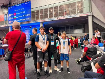 Doi luptători din Cahul au urcat pe podium la Campionatul Balcanic U15 din Croația
