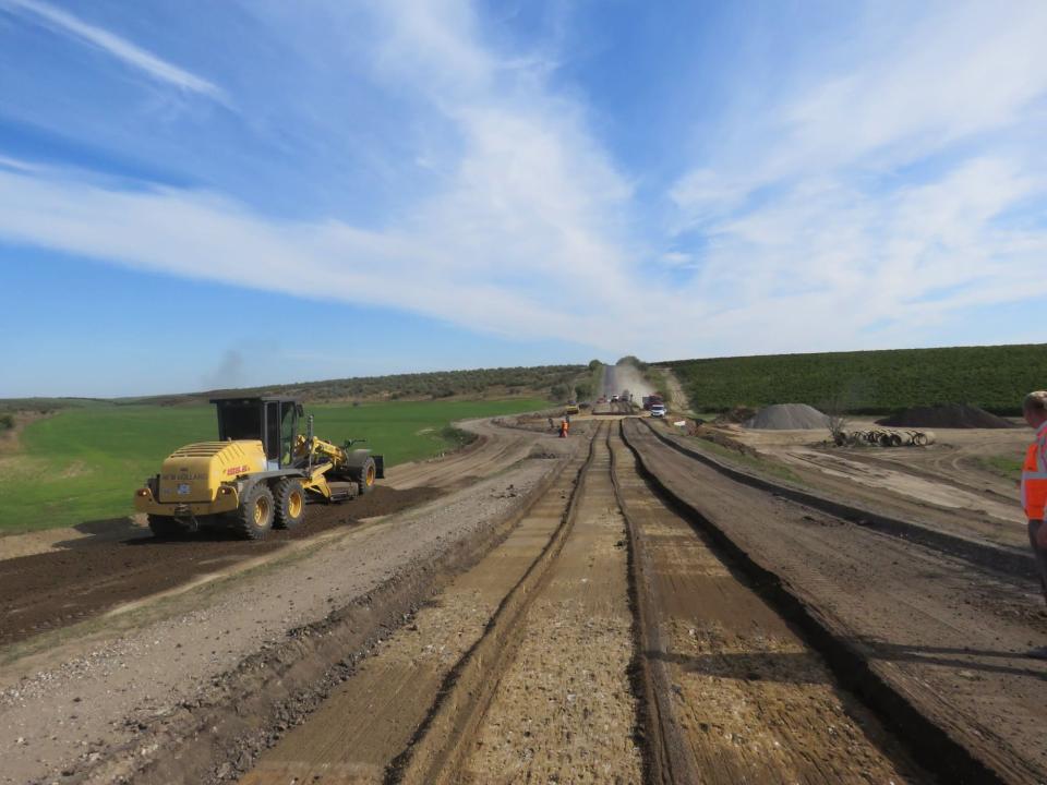 Lucrările de reconstrucție a podețului de pe drumul spre Slobozia Mare au ajuns la un progres de 45%