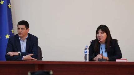 Ce se pregătește pentru 2027? Victoria Belous a discutat la Cahul despre salarii, taxe și finanțarea locală