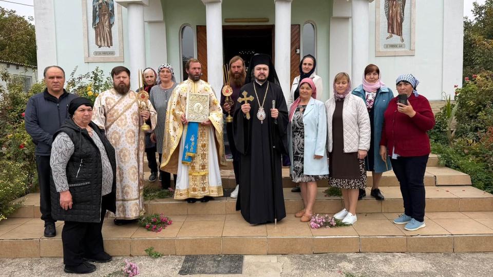Episcopul Basarabiei de Sud a oficiat Sfânta Liturghie în localitatea Chioselia Mare