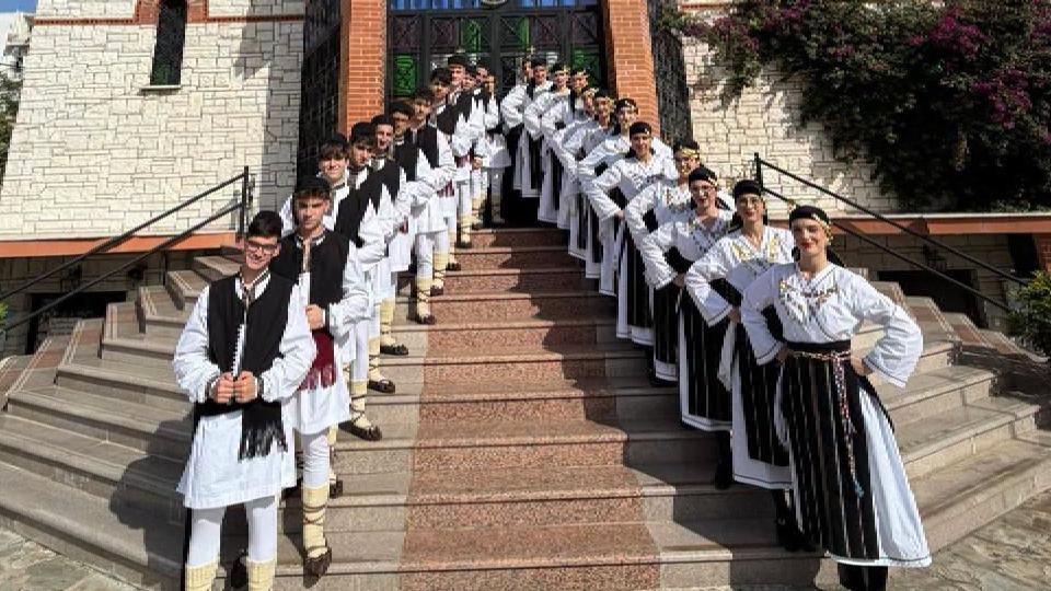 Ansamblul „Olympos” din Galați au participat la cea de-a XXV-a ediție a Festivalului Elenismului din România