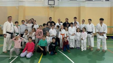 Patru sportivi ai clubului Meikyo din Galați vor participa la Campionatul Mondial de karate din Egipt