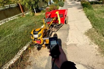 Un bărbat din Burlăceni, depistat în stare de ebrietate la ghidonul unui motocultor