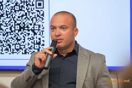 Polițiști și jurnaliști au discutat la Cahul despre libertatea de exprimare și siguranța reprezentanților mass-media