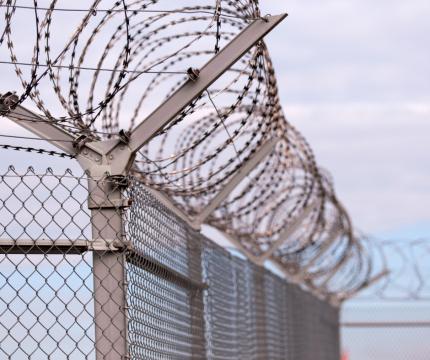 Un bărbat din raionul Cimișlia a fost condamnat la 18 ani de închisoare pentru că și-a omorât în bătaie concubina