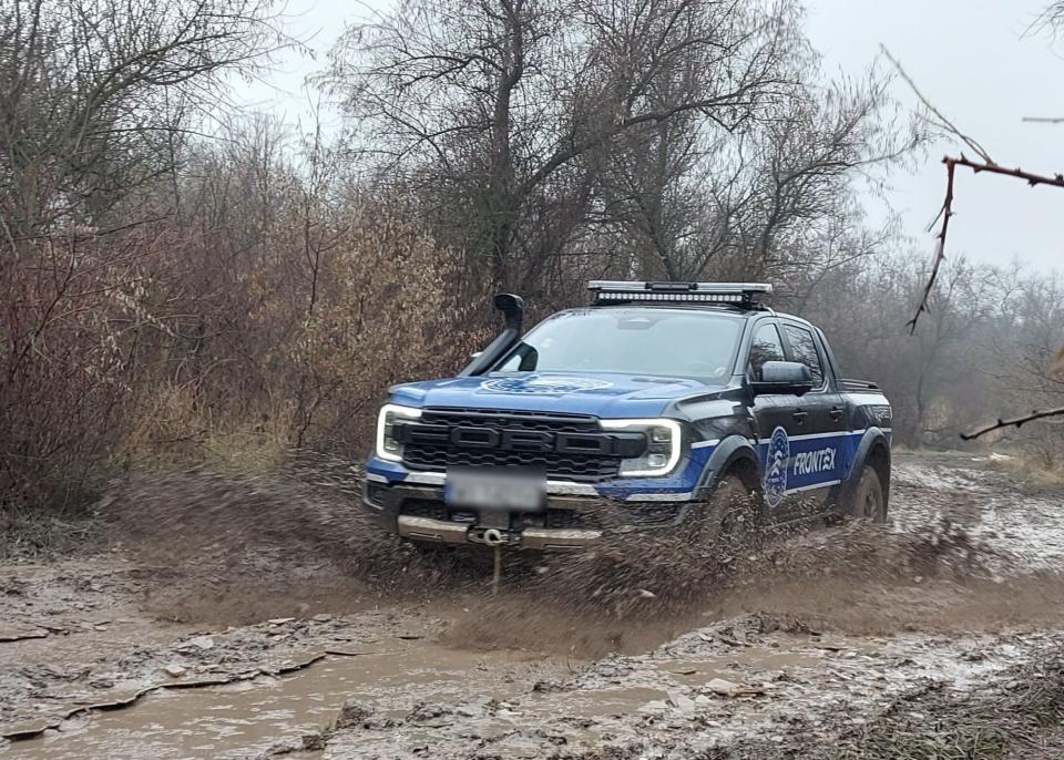 Пограничная полиция получила самые современные патрульные машины