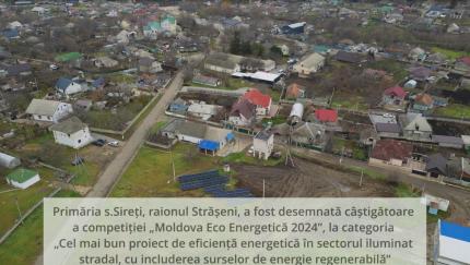 Sireți – localitatea care a transformat iluminatul stradal cu ajutorul energiei solare și înregistrează economii la facturi