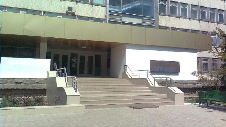 Centrul de Sănătate din Cahul va avea acoperiș nou. Vezi care firmă efectuează lucrările de reparație la această instituție medicală