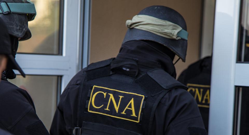 O juristă a Agenției teritoriale Sud CNAM și soțul ei avocat, bănuiți de însușirea a peste 100 000 de lei din bugetul CNAM