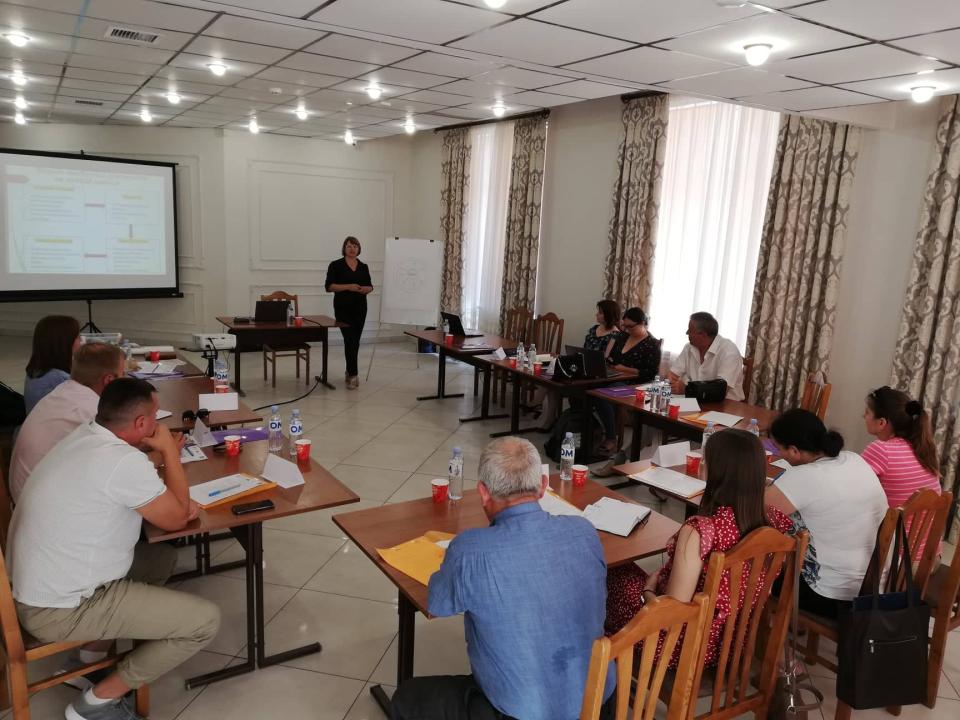 Reprezentanții societății civile din Cahul și-au perfecționat cunoștințele privind achizițiile publice și monitorizarea acestora